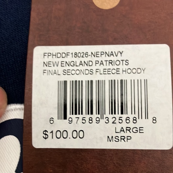 New England Patriots hoodie - Picture 3 of 5